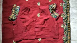 Maroon Saree with Gold Paisley + Blouse🌼❤️