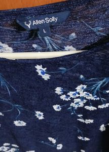 Blue Floral Print T-Shirt