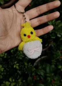 🐥 Handmade Cute Chick Pom-Pom Keyring
