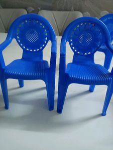 Mini Toy Chair Good Condition