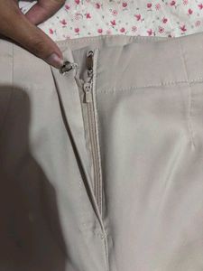 Stylish Grey Cropped Trousers