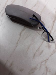 Stylish Blue Rim Eyeglasses with Case
