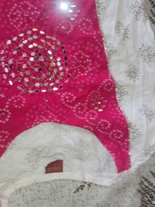 Elegant White &amp; Pink Anarkali