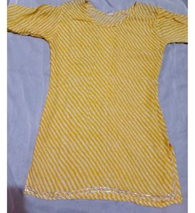Short Kurti