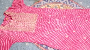 Pink Bandhani Saree