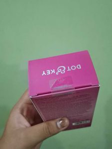 DOT &amp; KEY Dragon Fruit Bounce Sunscreen SPF 50+