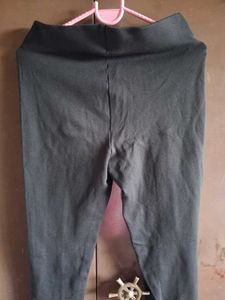 Chic Black Zipper Pants