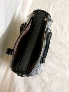 Stylish Floral Handbag