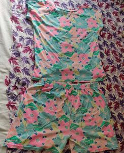 Colorful Floral Pajama Set Fixed price