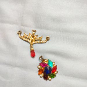 Pendant Set With Studs