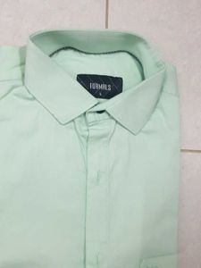 Men's Light Green Formals Shirt