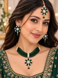 Stunning Emerald Green Kundan Jewellery Set