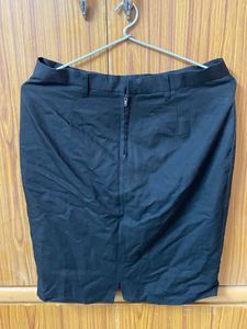 Classic Black Pencil Skirt