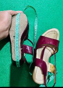 Stylish Burgundy Wedge Sandals 5.5 - 7.5 years old