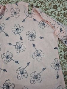 Pink Floral Print top