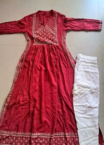 Embroidered Nyra Cut Redish Mehrun Kurta
