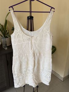 White Lace Sleeveless Dress