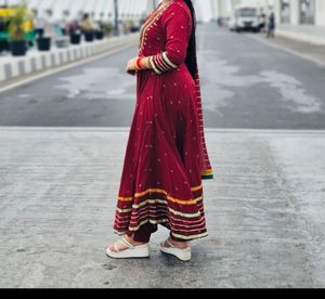Elegant Red Embroidered Kurta Set