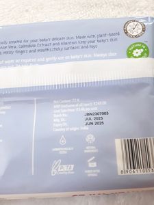 The Moms Co. Natural 99% Water Baby Wipes l Preven