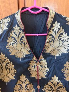 Banarsi Silk Black Print Kurta with Maroon