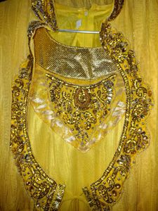 Yellow Embellished 2-Piece Festive Dress Set 💛