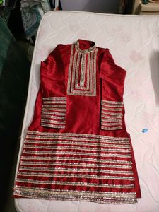 Exquisite Red Embellished Kurta