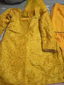 Yellow gharara n kurta or duppata