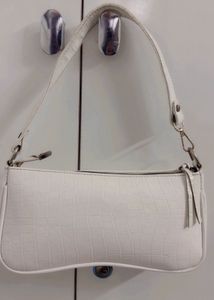 White Crocodile Embossed Shoulder Bag