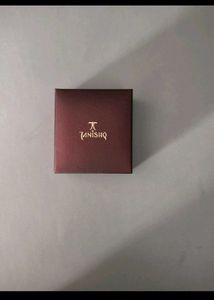 Tanishq ear ring Box - Elegant &amp; Protective