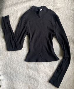 H&M Ribbed Mock Neck Long Sleeve Top