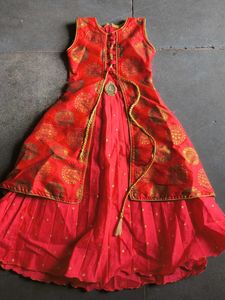 Girls Red Sleeveless fancy dress