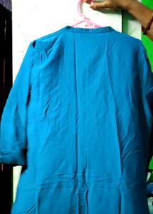 Elegant Blue Embroidered Kurta