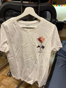 White Rose Graphic T-Shirt
