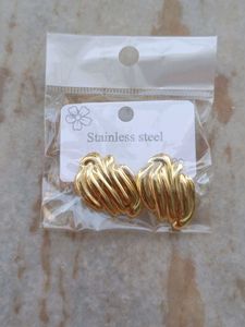 Golden Flower Earrings