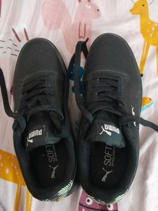 Puma Black Casual Sneakers