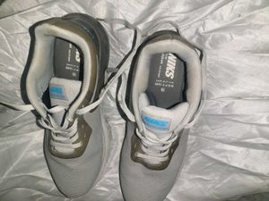 Niks Lakhani Running Shoes - Size 10