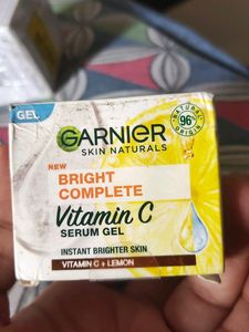 Garnier Vitamin C Serum Gel