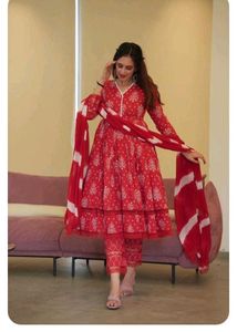 Beautiful Red lace idaho suit set