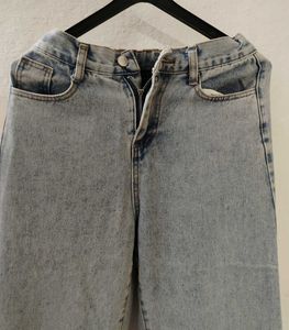 Light Wash Wide Leg Jeans