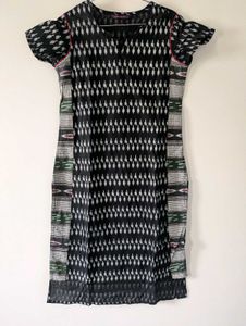 Rangmanch kurta