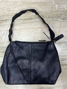 Vintage Chic Black Leather Hobo Bag