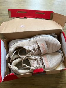 PUMA Wired metallic women’s shoe