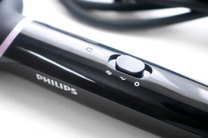 NEVER USED - PHILIPS Hair Straightening Brush