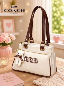 🧸 COACH Teddy Keychain Handbag 👜💖