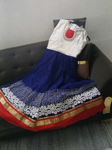 Elegant White Embroidered Ethnic Gown