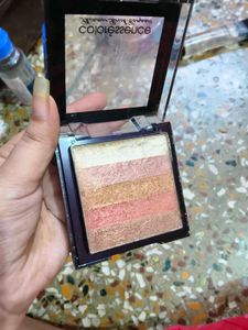 Color Essence Shimmer Brick Compact