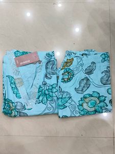 Avaasa Light Blue Floral Kurta Set