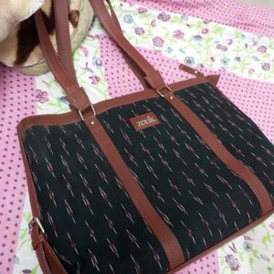 Zouk Office Tote (Free Earrings)