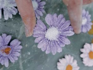 decorated flower mitti ke flowe