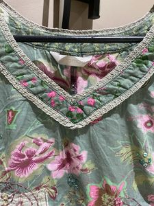 Boho Floral Sleeveless Kurta Top